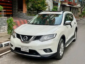 নিসান এক্স-ট্রেইল ২০১৫ হোয়াইট