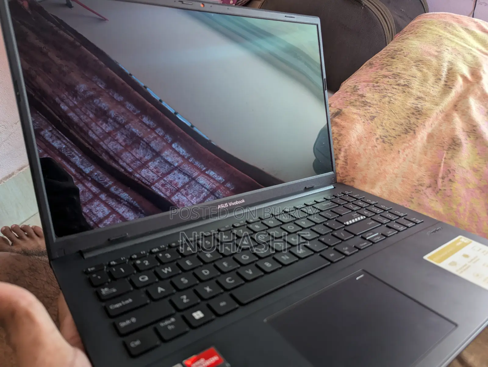 Laptop Asus Vivobook Pro 15 OLED 16GB AMD Ryzen 5 SSD 512GB