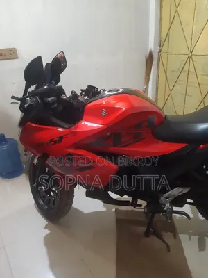 Suzuki Gixxer Fi ABS 2022 Red