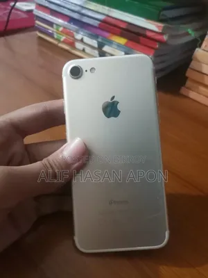 Apple iPhone 7 128 GB Gold