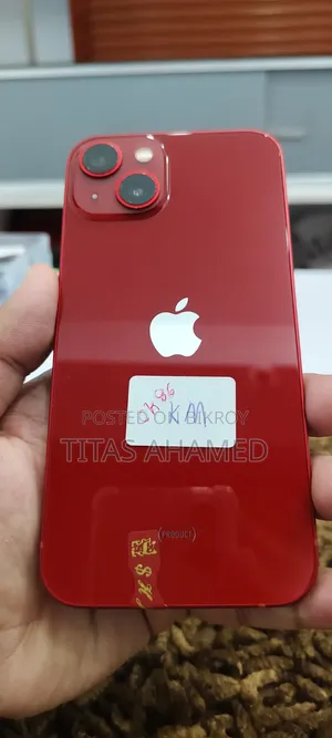 Apple iPhone 13 128 GB Red