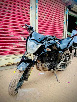 Suzuki Gixxer Monotone 2016 Black
