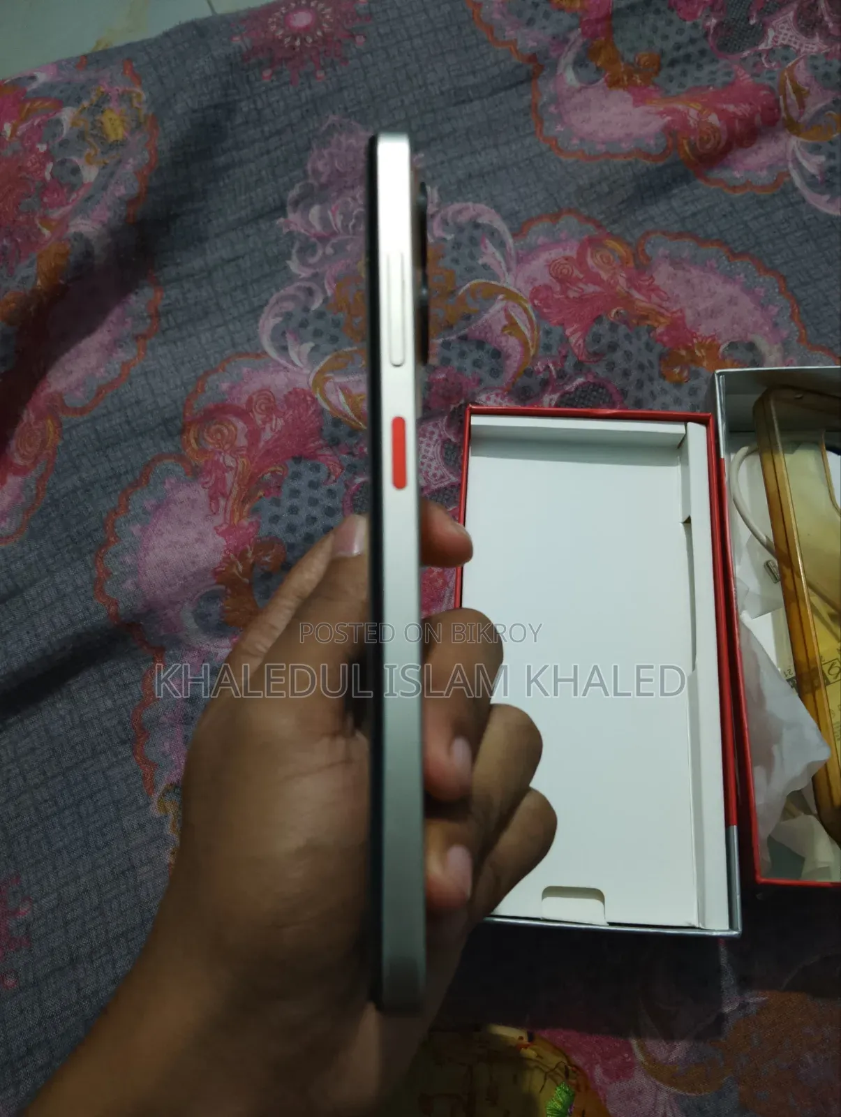 ZTE Blade V70 Design 256 GB Orange