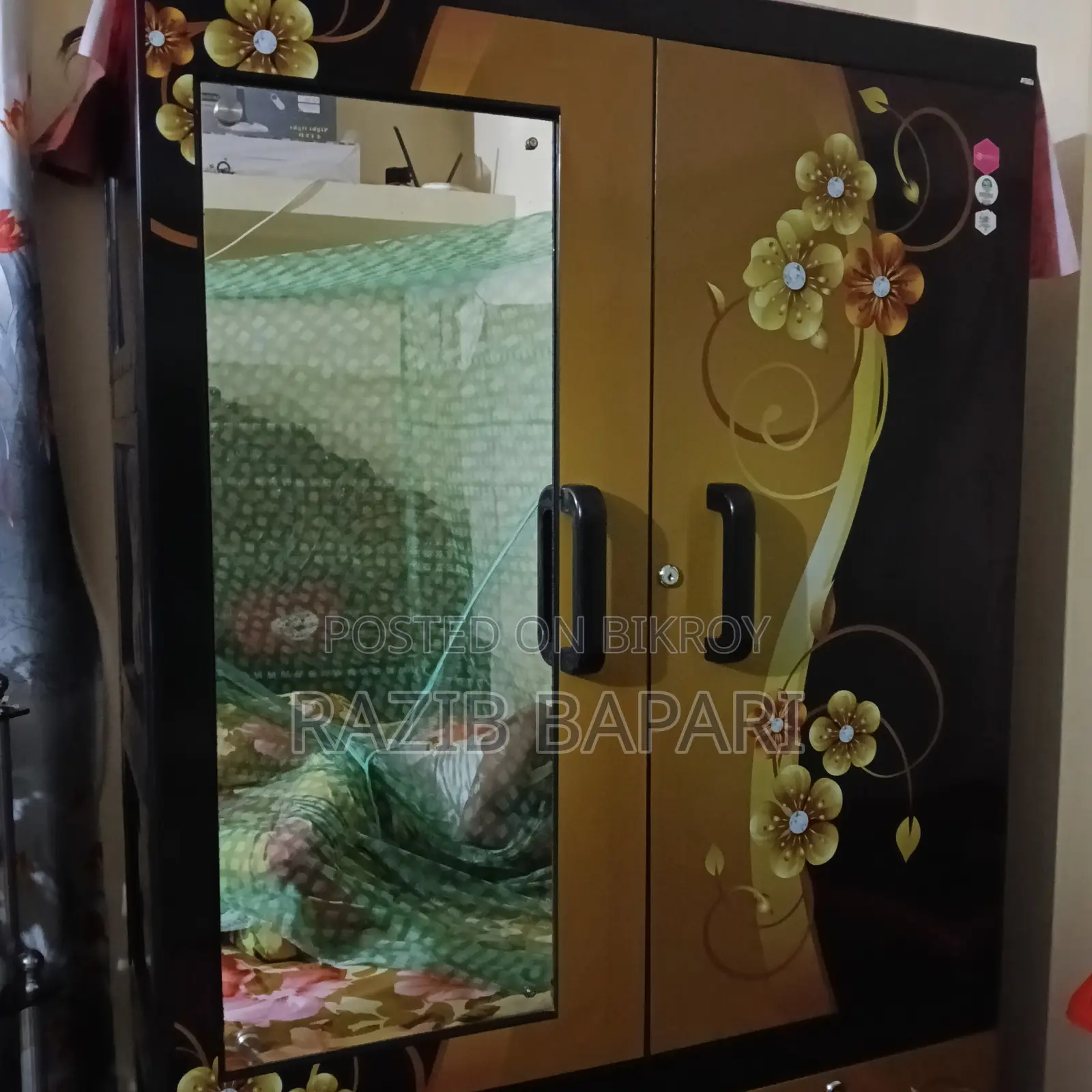 Plastic Wardrobe 4 Drawer 2 Glass Doors