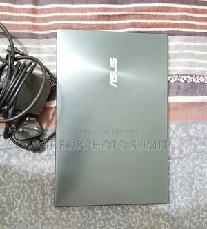 Laptop Asus Zenbook 14 OLED 16GB AMD Ryzen 7 SSD 512GB