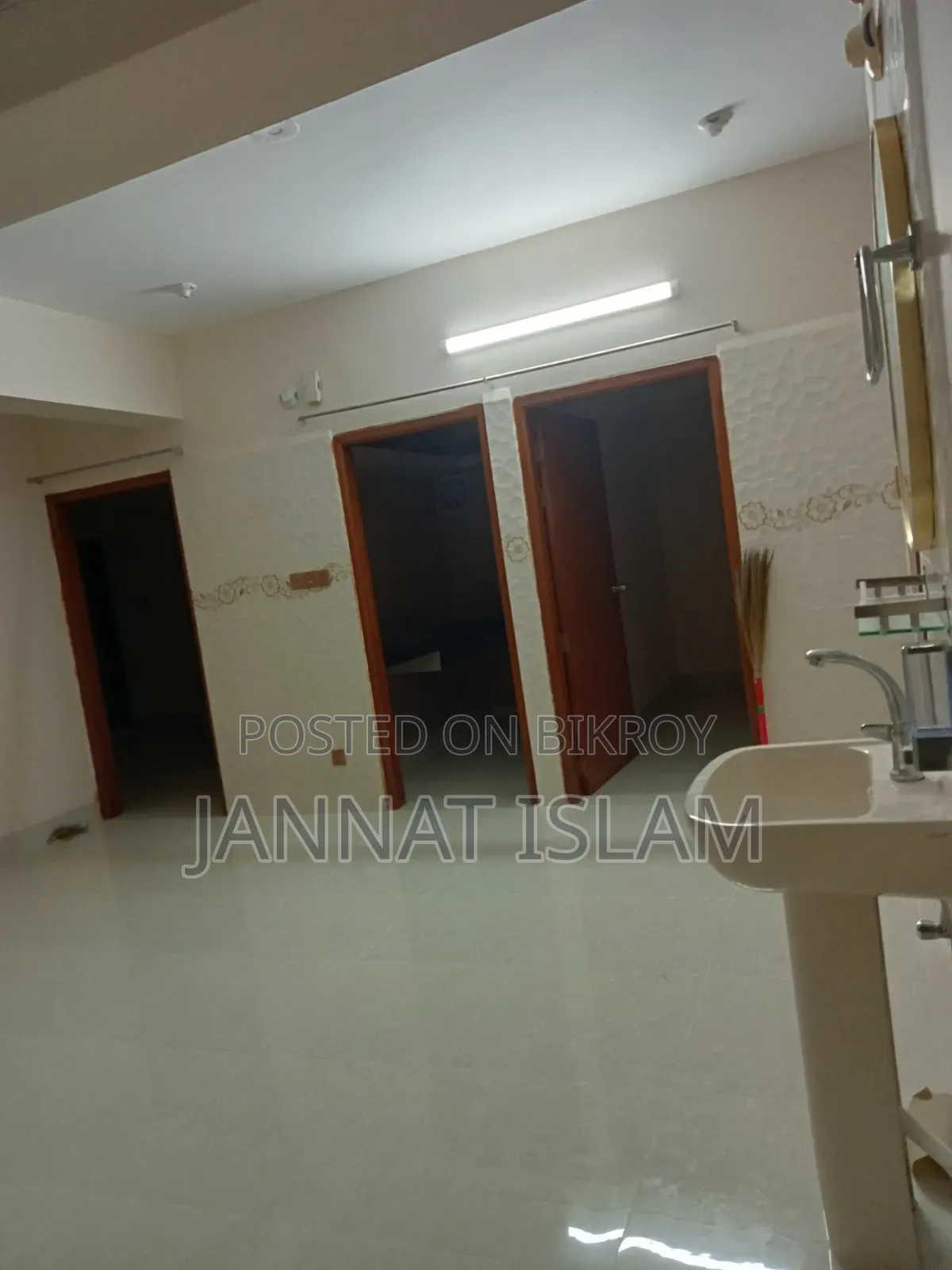 4-bedroom Apartment in Vashantek for rent