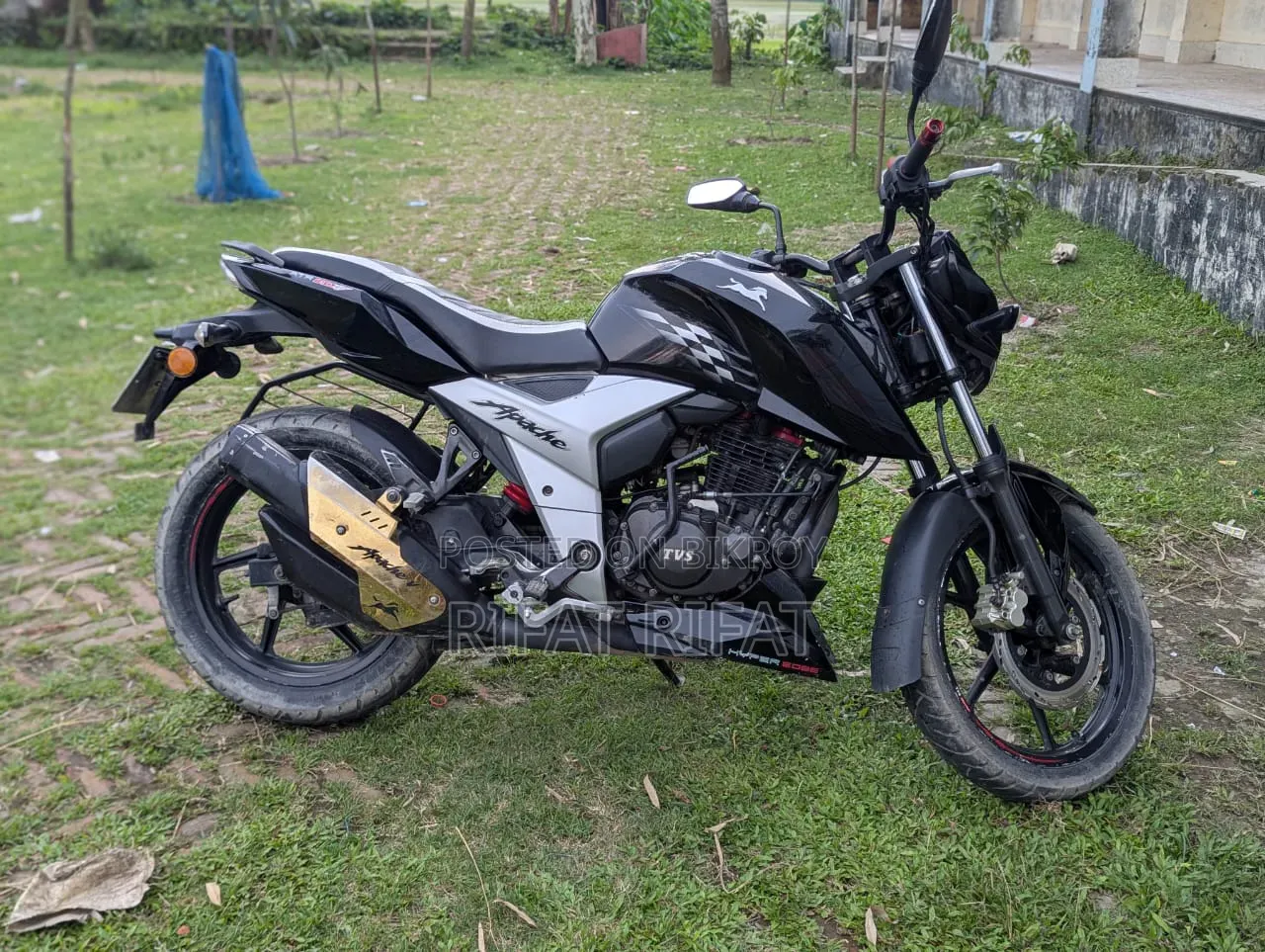 TVS Apache RTR 160 4V 2021 Black