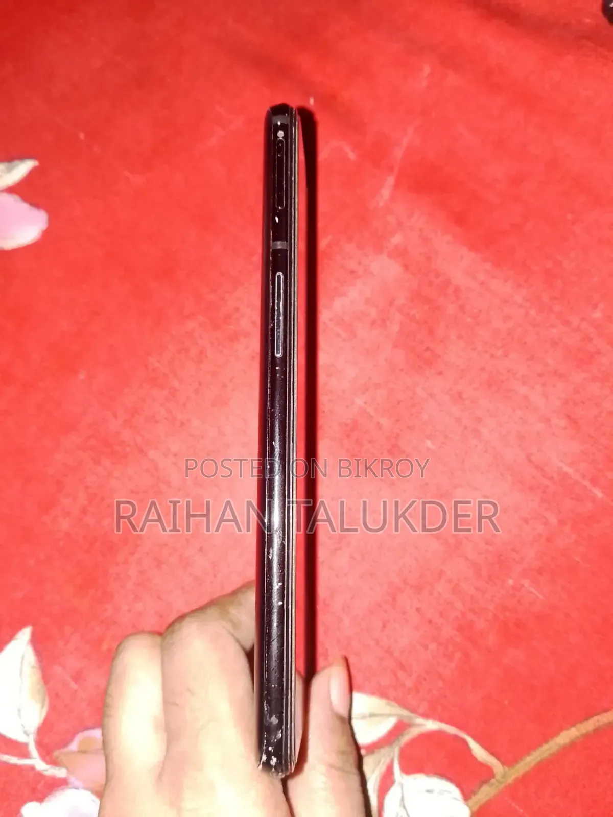 Mobile Phone 8 GB Black