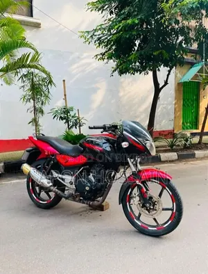 বাজাজ পালসার ১৫০ ২০০৯ ব্ল্যাক