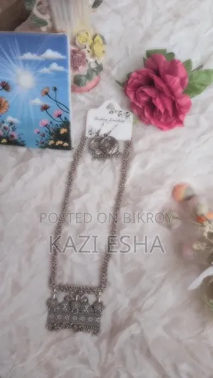 Jewelry Earnings