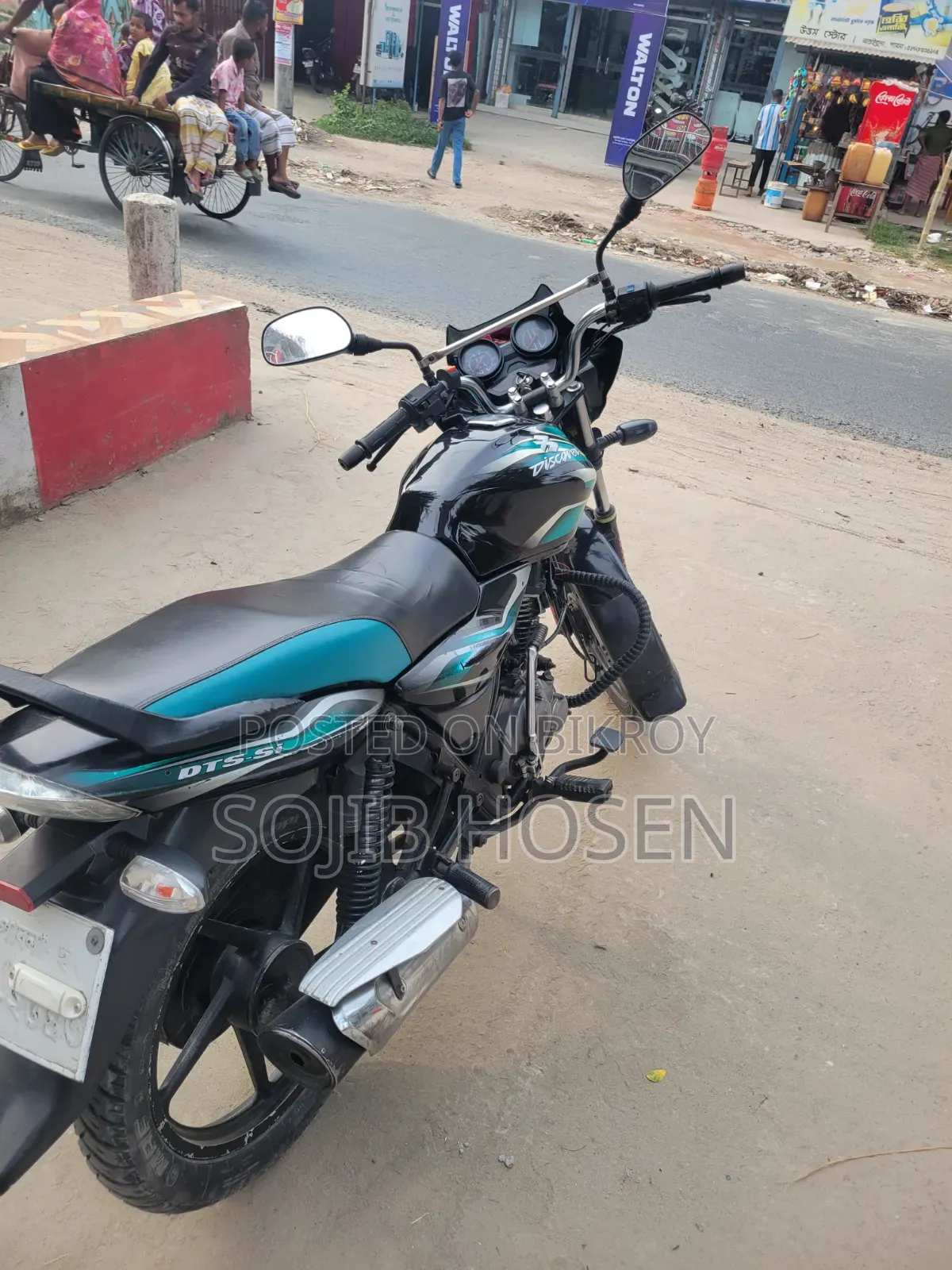 Bajaj Discover 100 2015 Black