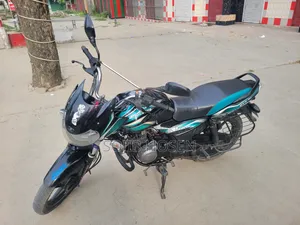 Bajaj Discover 100 2015 Black