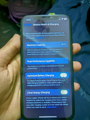 Apple iPhone X 64 GB Black