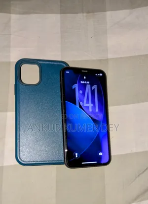 Apple iPhone 11 64 GB Black