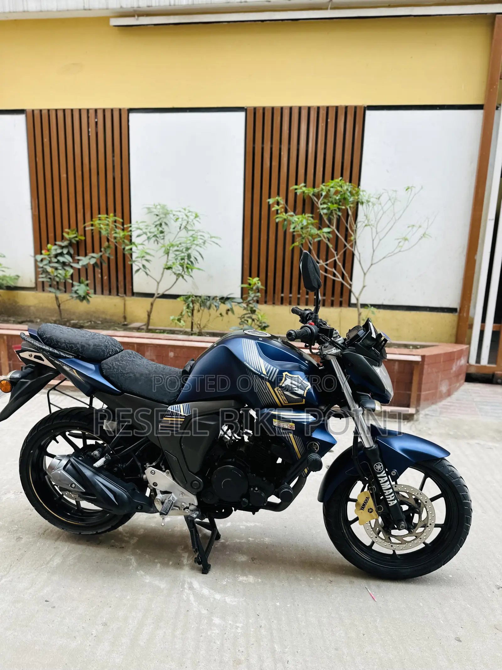 Yamaha FZ 2023 Blue