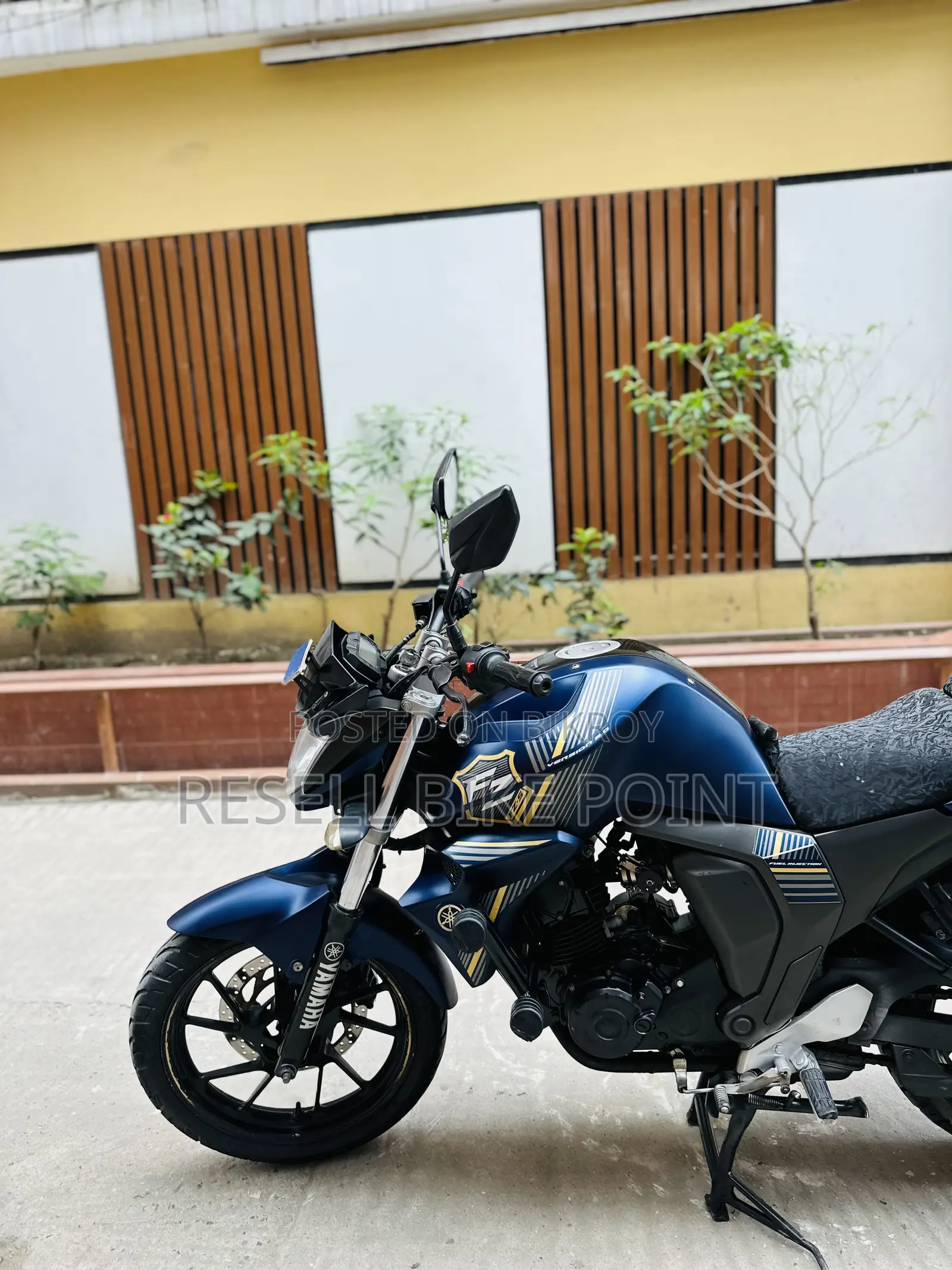 Yamaha FZ 2023 Blue