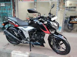 TVS Apache RTR 160 2V ABS 2023 Black