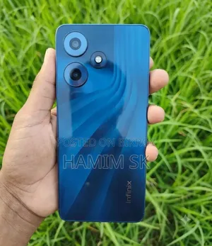 ইনফিনিক্স হট ৩০ ১২৮ জিবি ব্ল্যাক