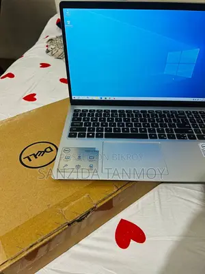 Laptop Dell Inspiron 15 3511 4GB Intel Core I3 HDD+SSD 1T