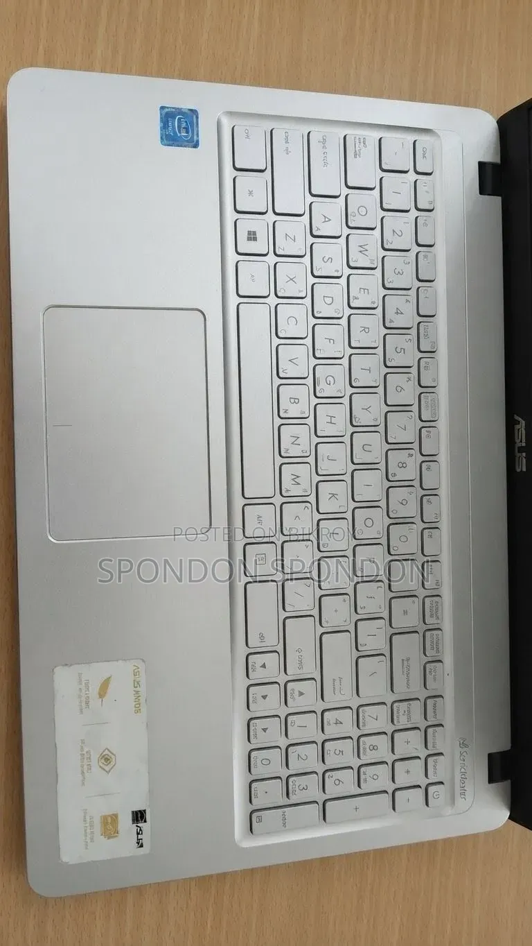 ল্যাপটপ আসুস ভিভোবুক X540SA 4GB ইন্টেল সেলেরন SSD 128GB