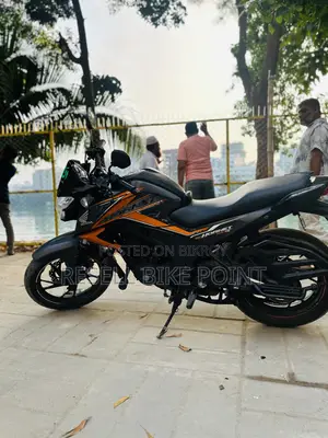 Honda Hornet 2020 Orange