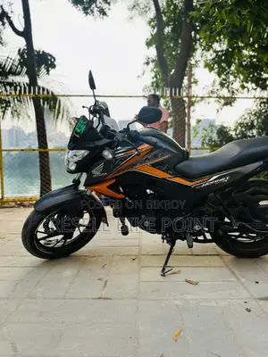 Honda Hornet 2020 Orange