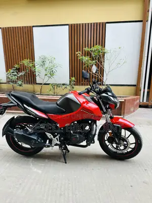 Hero Thriller 160R 2025 Red