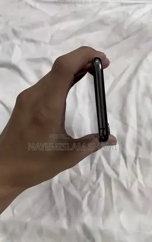 নিউ অ্যাপল আইফোন এক্সএস ২৫৬ জিবি ব্ল্যাক