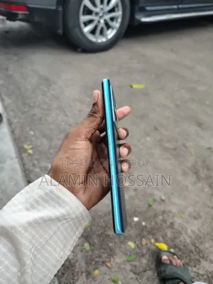 New iQOO 8 GB Blue