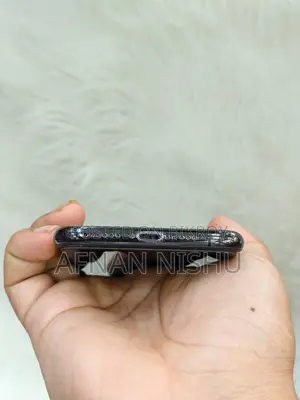 Apple iPhone XS 64 GB Black