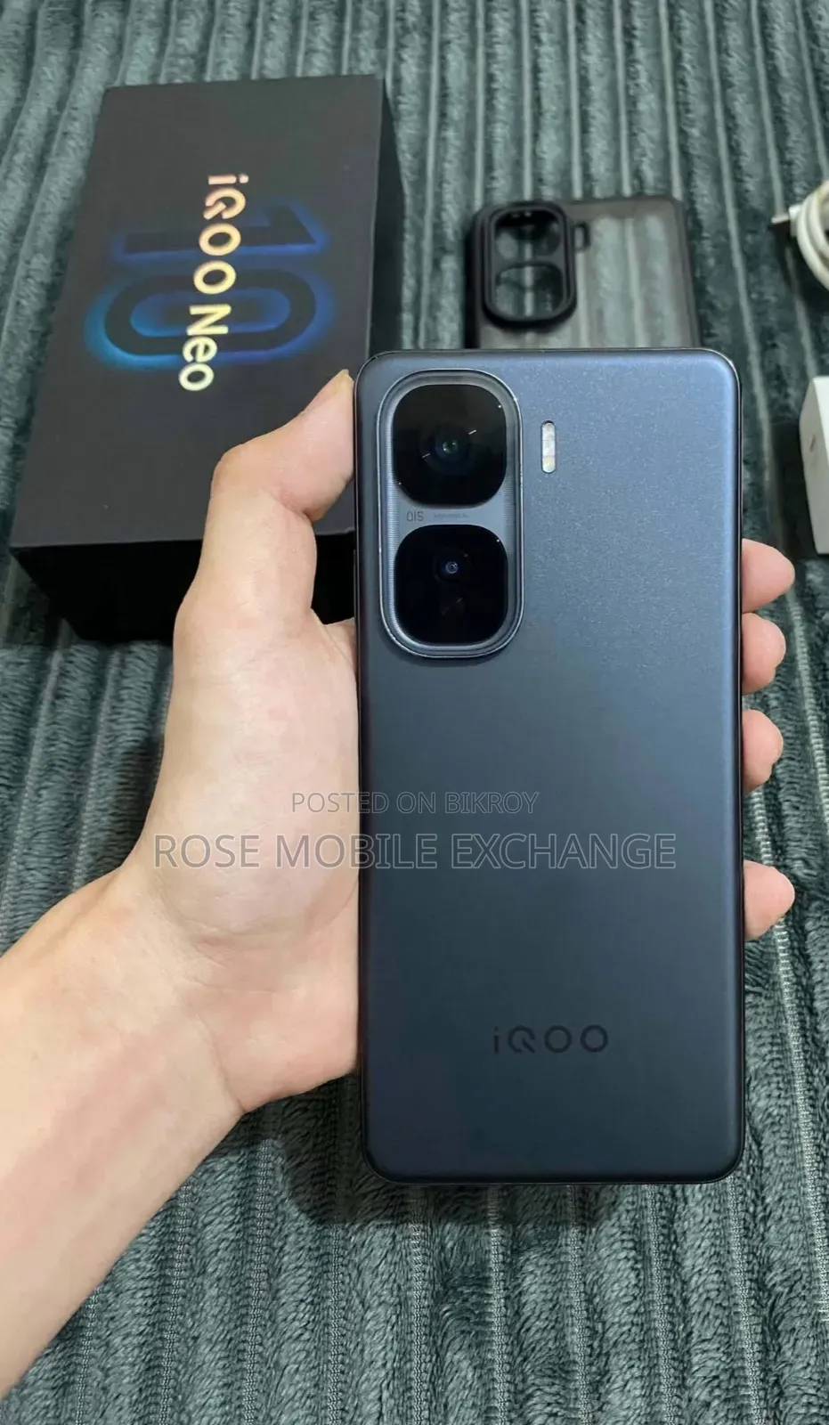 New Vivo iQOO 256 GB Black