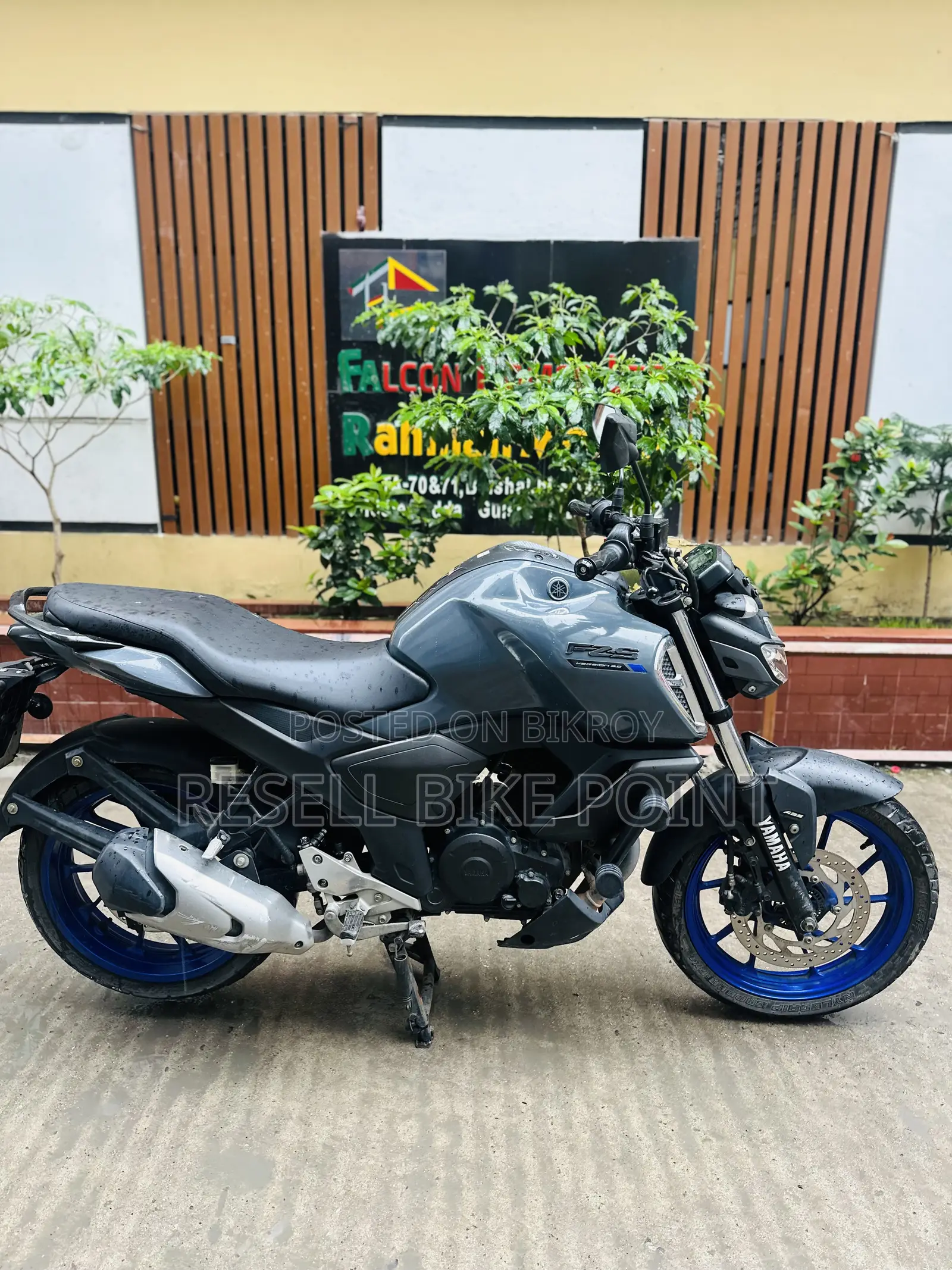 Yamaha FZS V3 2022 Gray