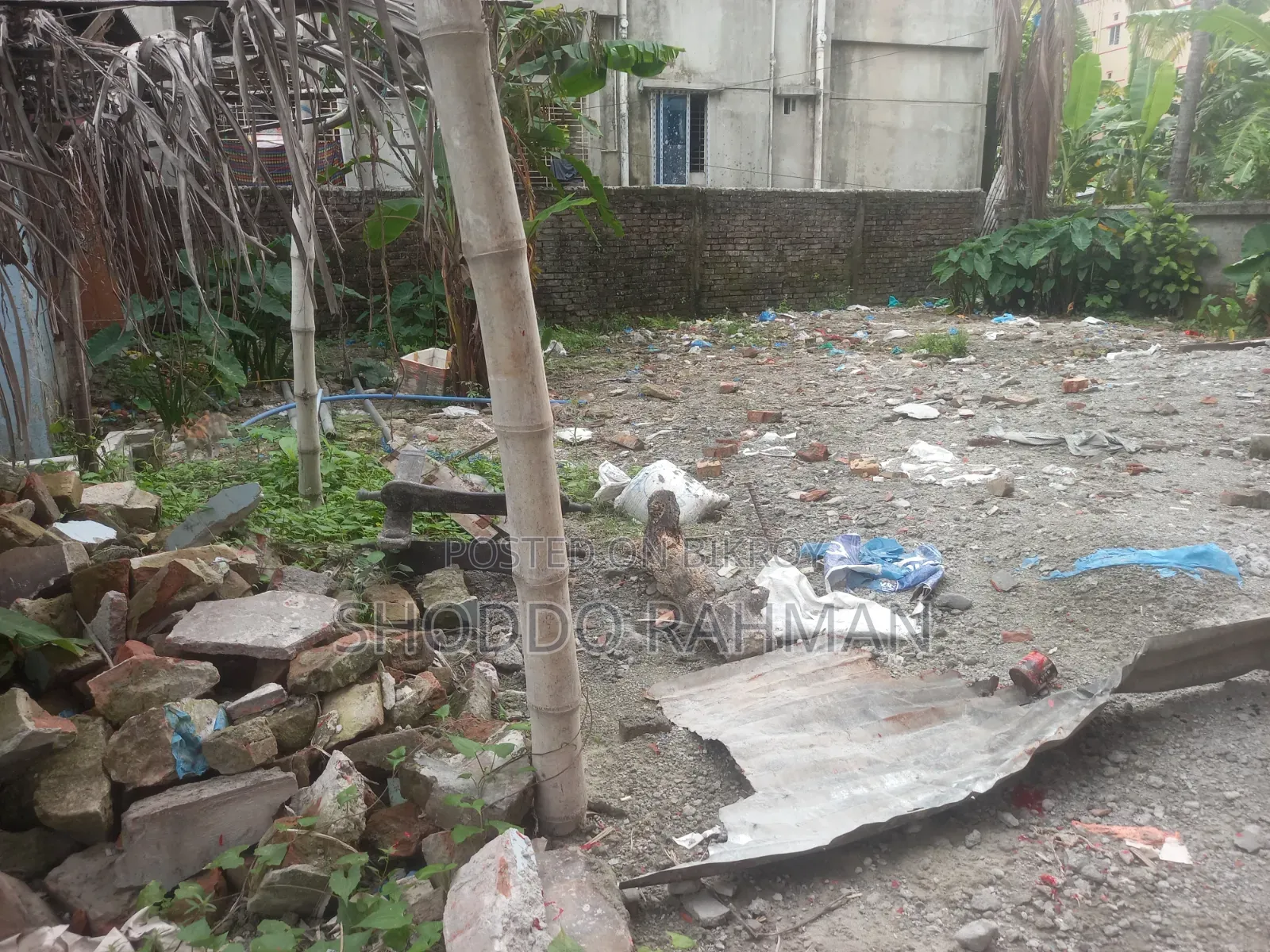 ৫.৫ শতাংশ জমি বিক্রয় আবাসিক এরিয়ায়