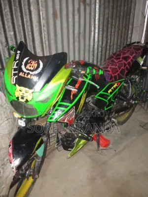 TVS Apache RTR 160 2V 2015 Black