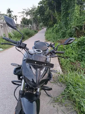Hero Xtreme 125R 2025 Black