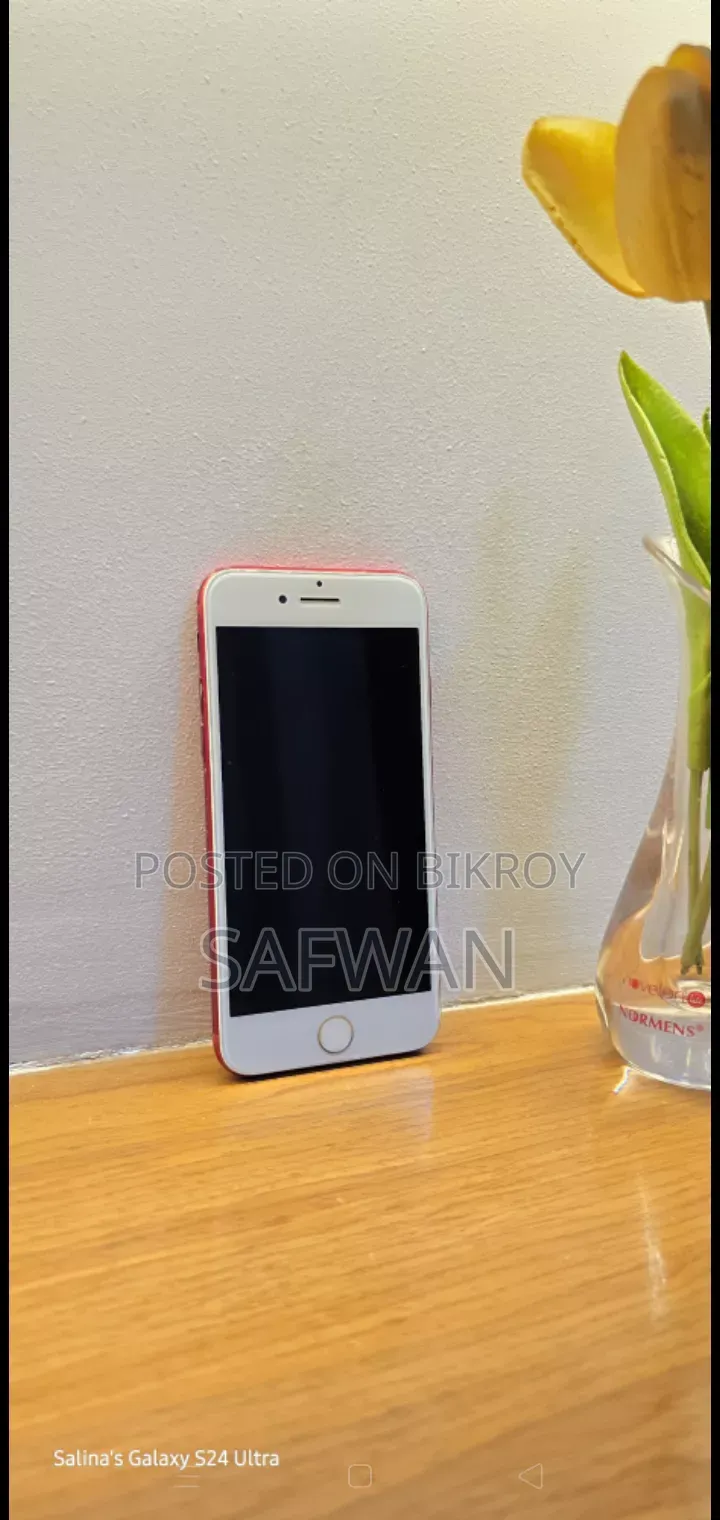 Apple iPhone 7 128 GB Red
