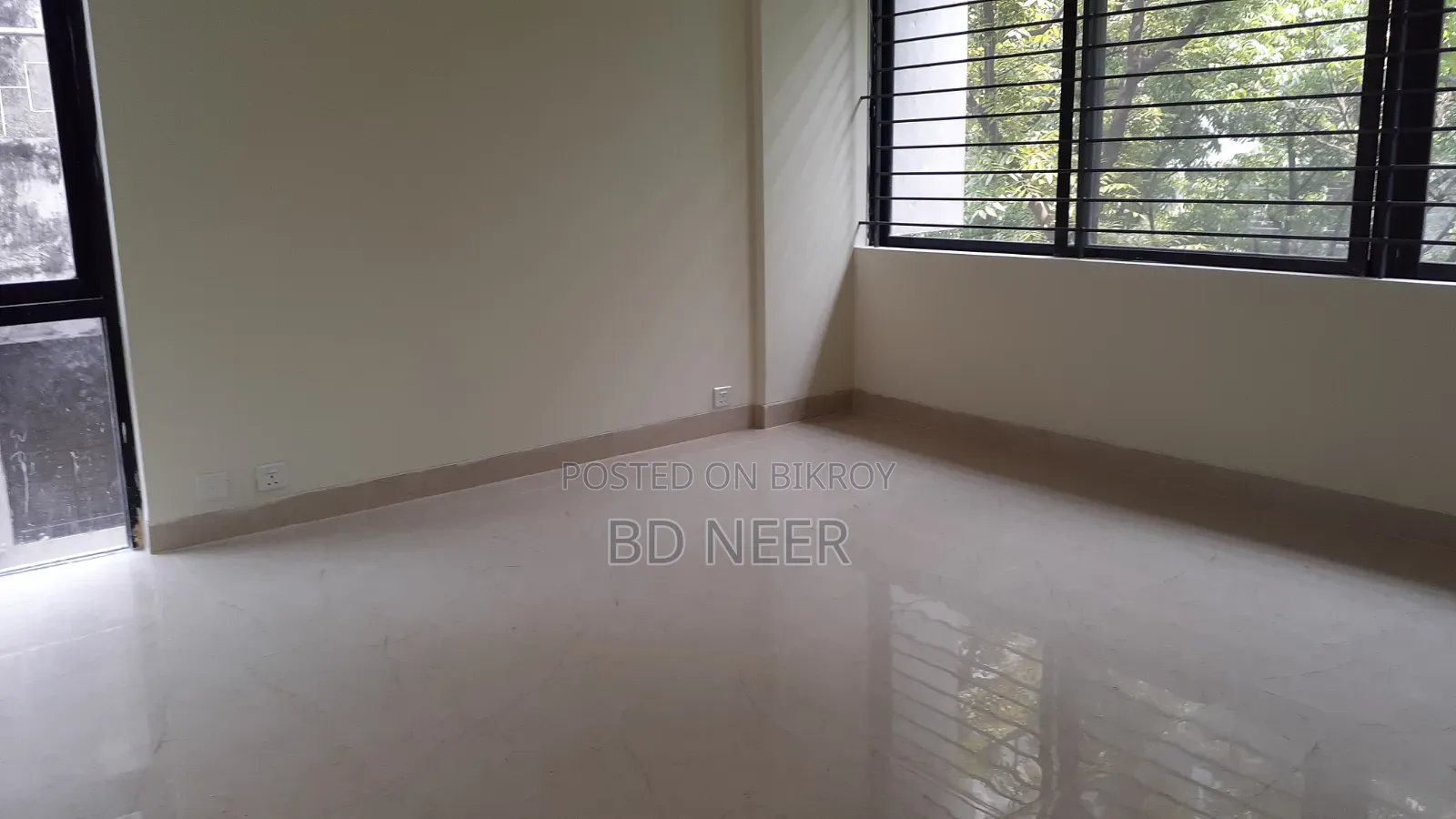 গুলশানে ৩ বেডরুমের অ্যাপার্টমেন্ট ভাড়ার জন্য