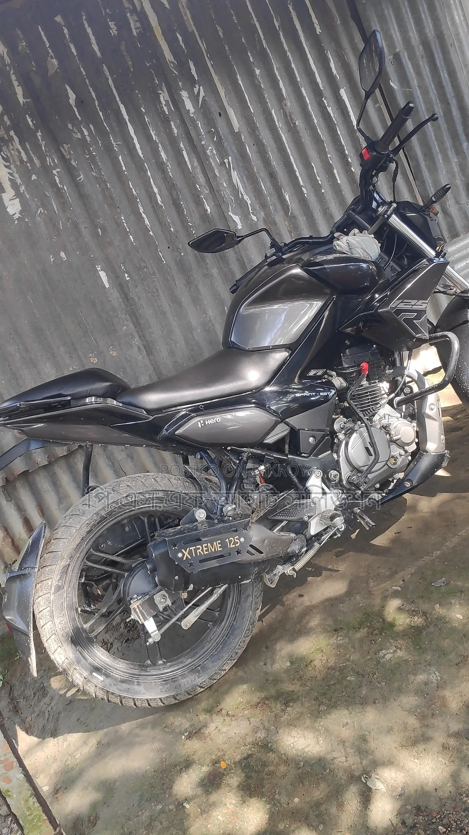 New Hero Xtreme 125R 2025 Black