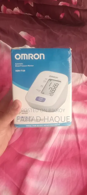 Omron Hem-7120 Blood Pressure Monitor