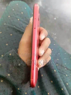 Apple iPhone 11 256 GB Red