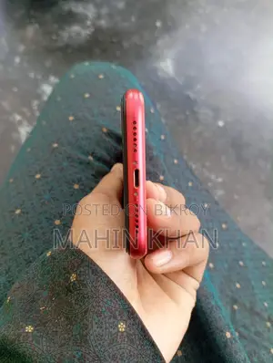 Apple iPhone 11 256 GB Red