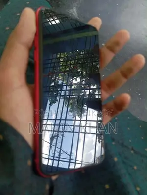 Apple iPhone 11 256 GB Red