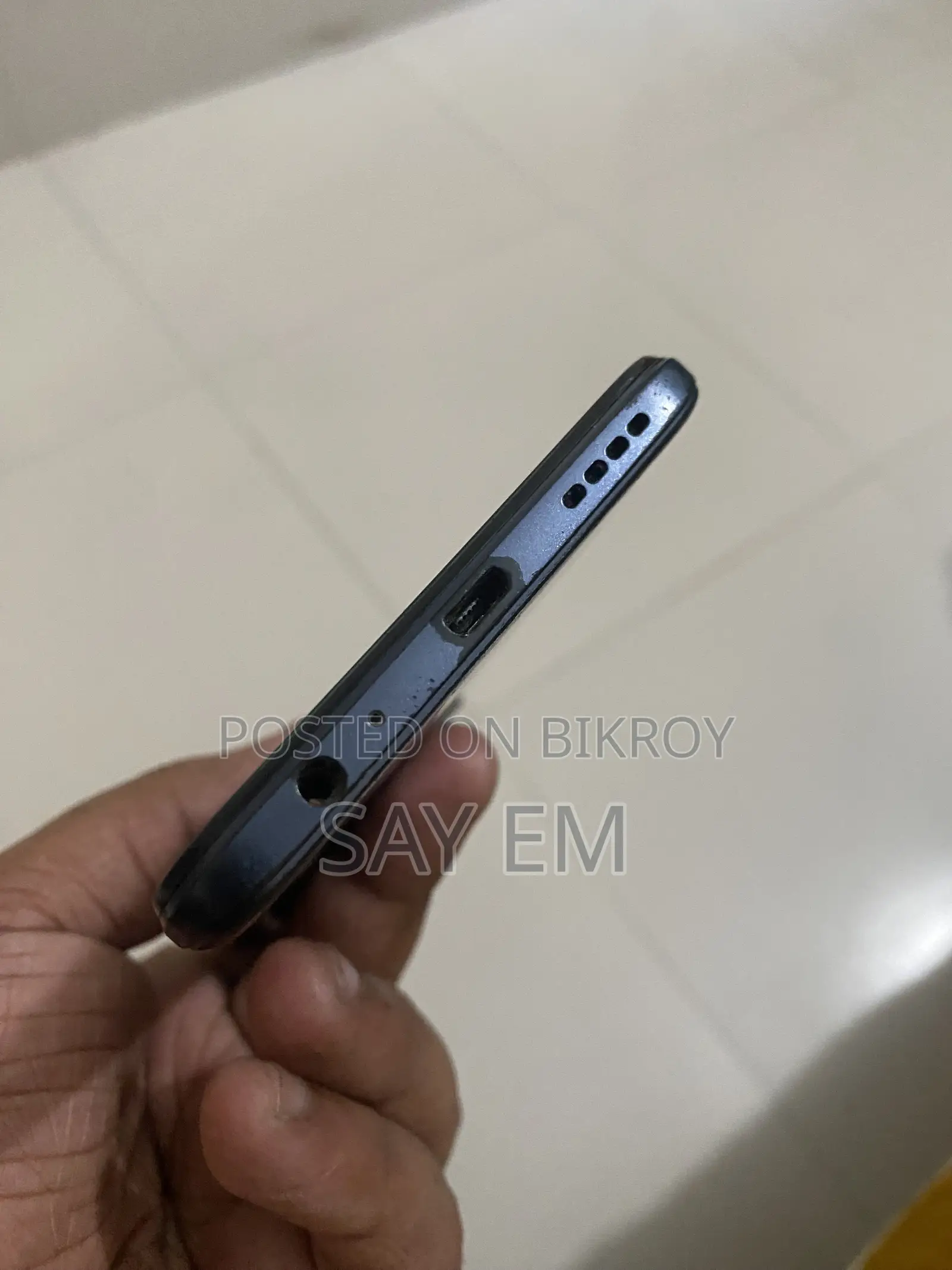Vivo Y01 32 GB Blue