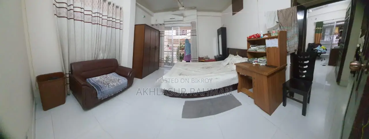 Furnished 4-bedroom Apartment in Uttara for Sale