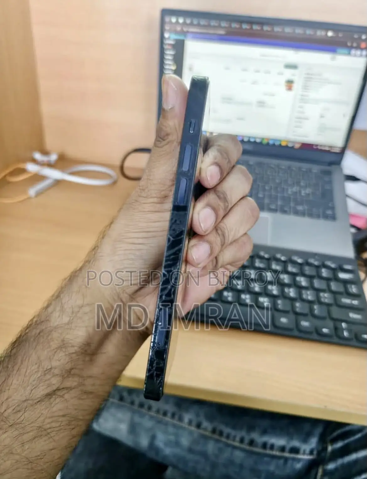 অ্যাপল আইফোন ১২ ৬৪ জিবি ব্ল্যাক