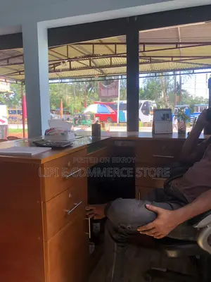 বৃষ্টিবিলাস রেস্টুরেন্ট
