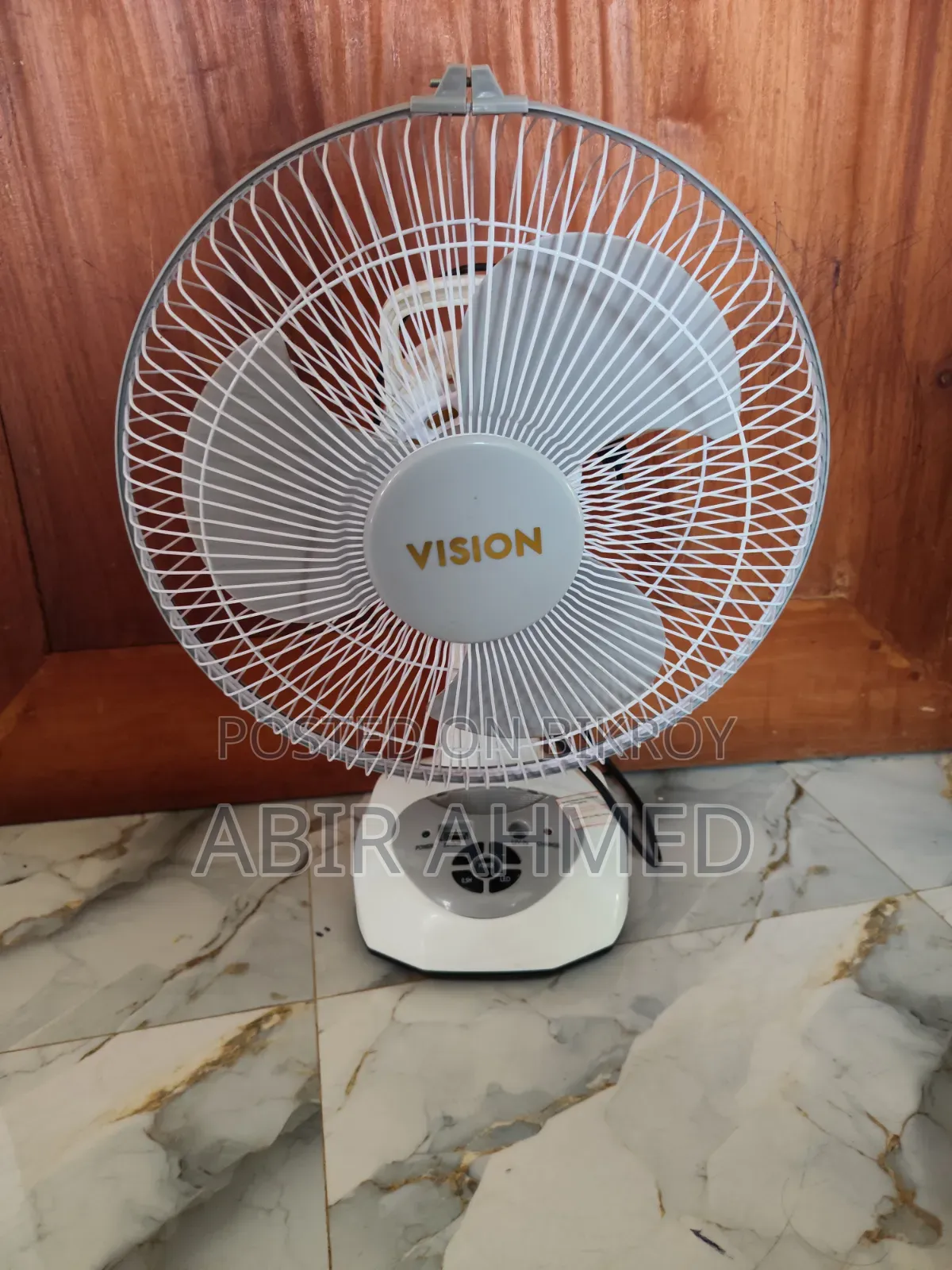Vision 12 Inch Rechargeable Fan