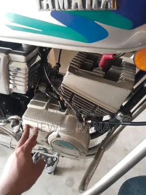 New Yamaha 2001 Silver