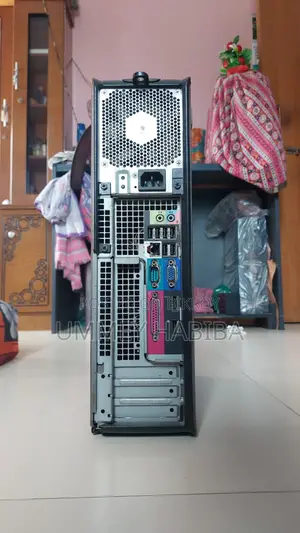 Desktop Computer Dell OptiPlex 780 8GB Intel Core 2 Duo SSD 128GB
