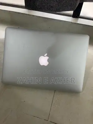 Laptop Apple MacBook Pro 2015 8GB Intel Core I5 SSD 128GB